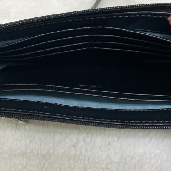 2 for 1!  Coach Chelsea Collection Crossbody w/Matching Wallet Grey/Black F17120 - Picture 10 of 15